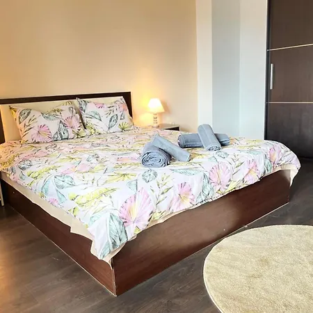 Lazur Aqua Апартамент Бургас