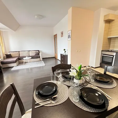 Lazur Aqua Apartment *