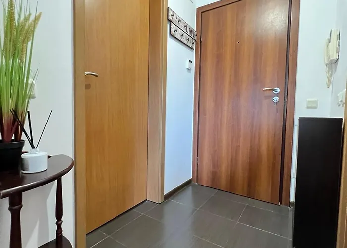 Lazur Aqua Апартаменты *